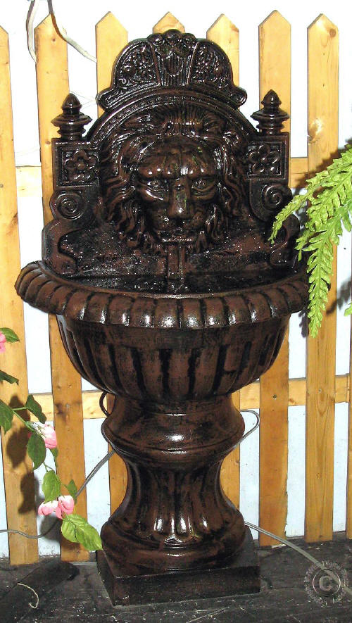 Single Lion Face Lavado Fountain